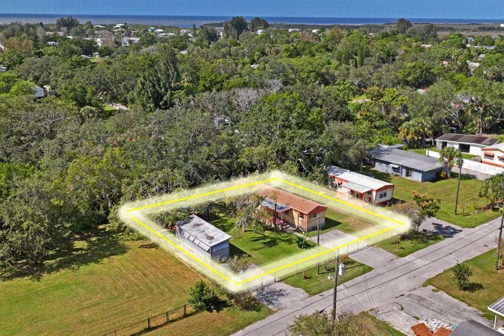 На продажу: $149,900 (3 спален, 1 ванн, 672 Квадратных фут)