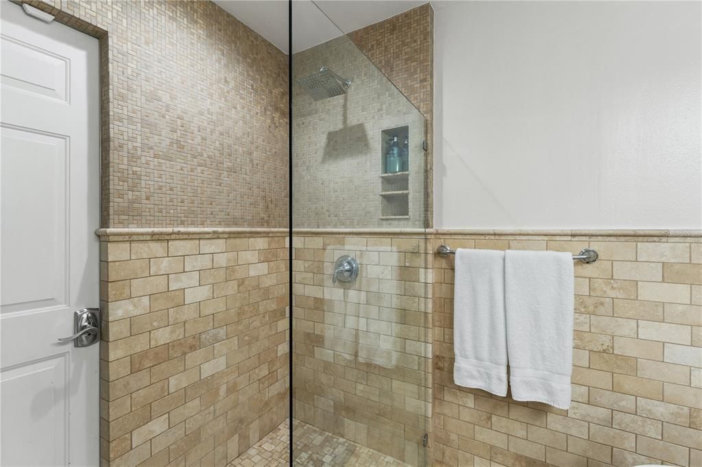 For Sale: $495,000 (3 beds, 2 baths, 1430 Square Feet)