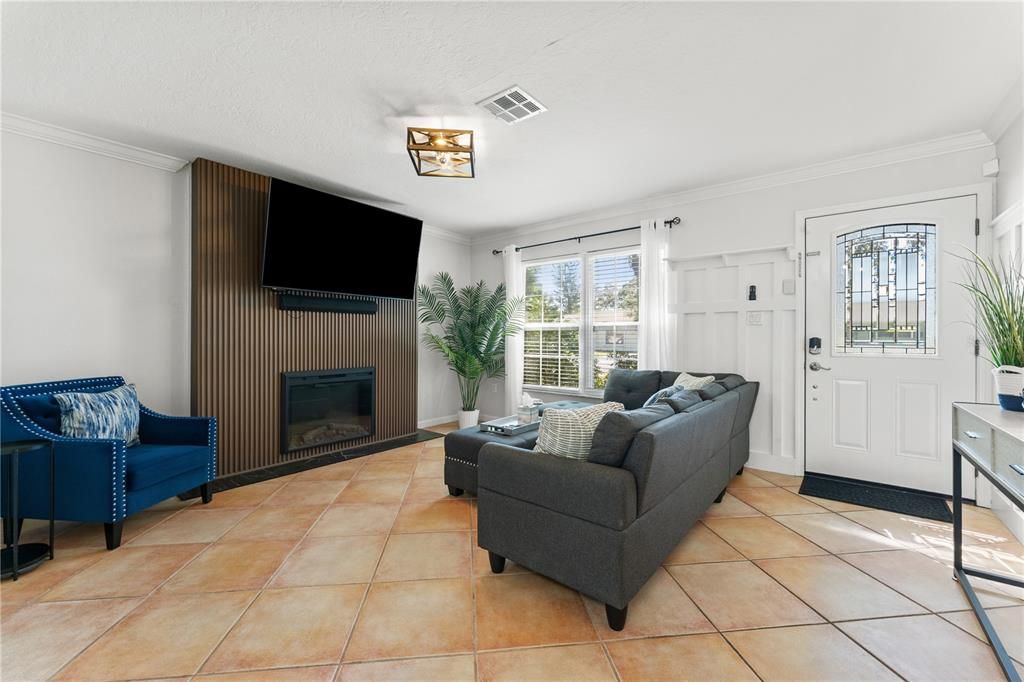 For Sale: $495,000 (3 beds, 2 baths, 1430 Square Feet)