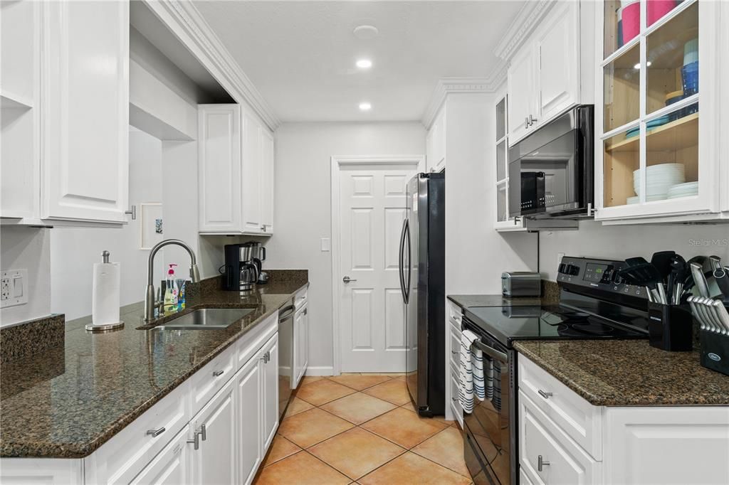 For Sale: $495,000 (3 beds, 2 baths, 1430 Square Feet)