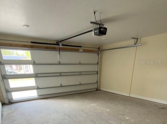 For Sale: $279,999 (3 beds, 2 baths, 1320 Square Feet)