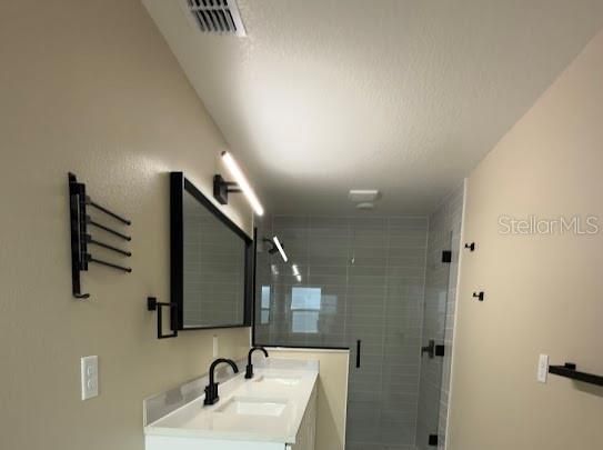 For Sale: $279,999 (3 beds, 2 baths, 1320 Square Feet)