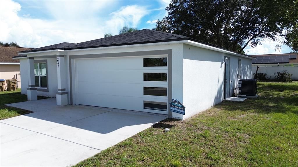For Sale: $279,999 (3 beds, 2 baths, 1320 Square Feet)