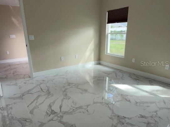 For Sale: $279,999 (3 beds, 2 baths, 1320 Square Feet)