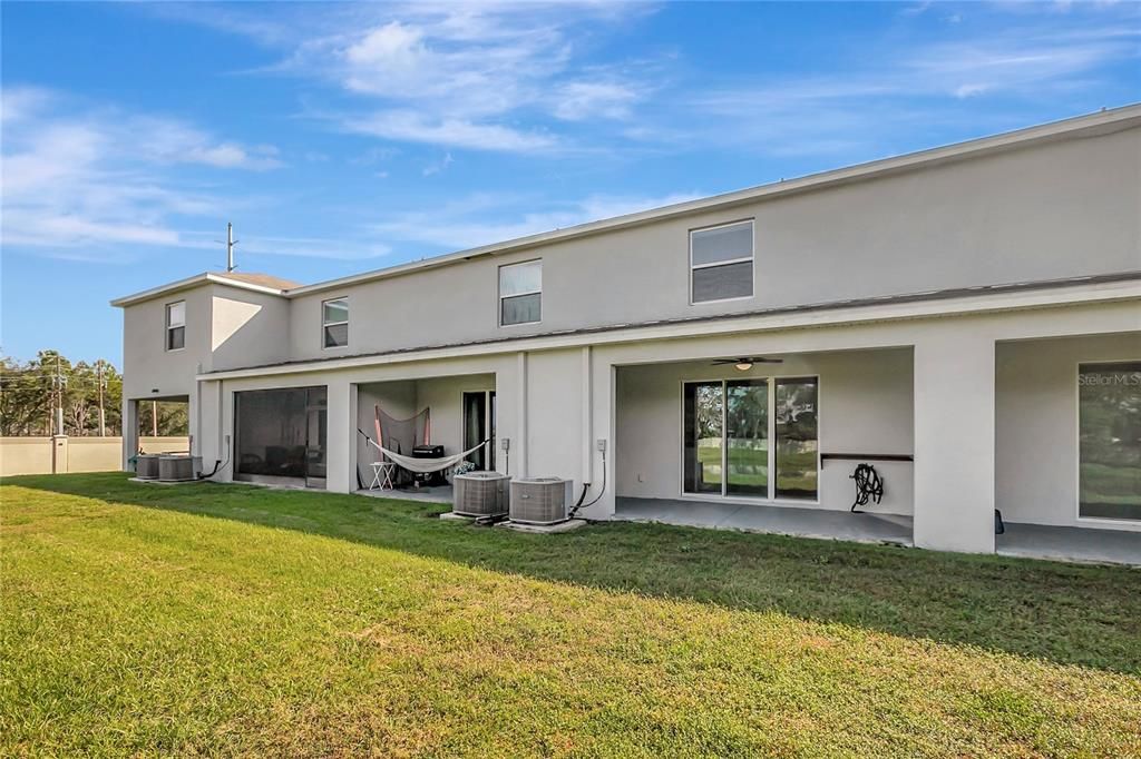 For Sale: $265,000 (3 beds, 2 baths, 1673 Square Feet)