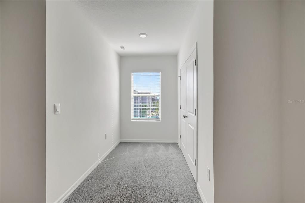 For Sale: $265,000 (3 beds, 2 baths, 1673 Square Feet)
