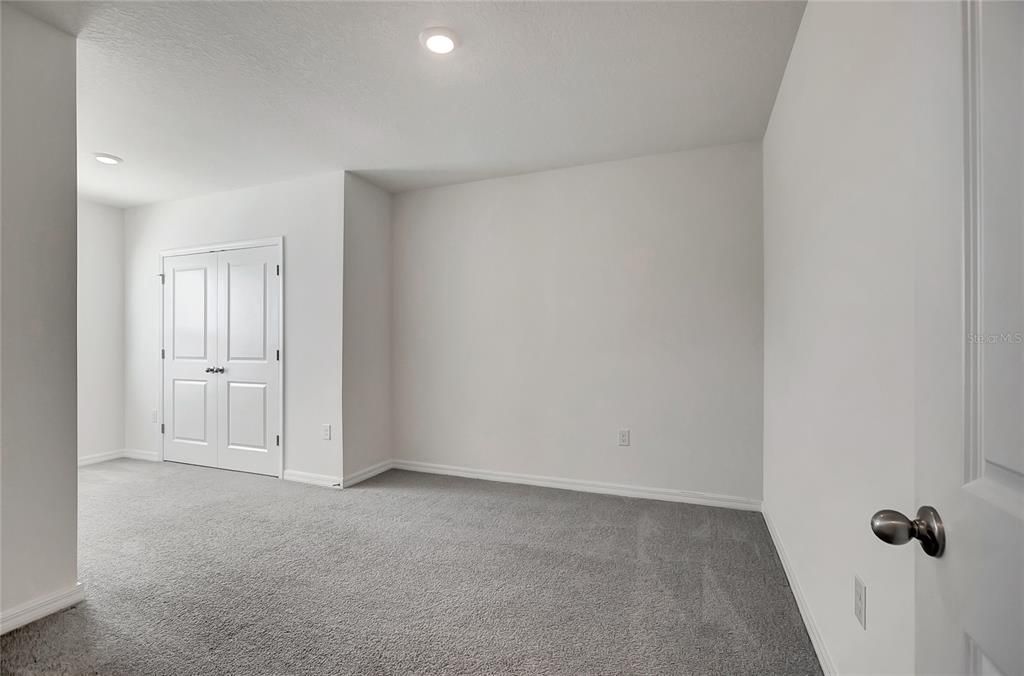 For Sale: $265,000 (3 beds, 2 baths, 1673 Square Feet)