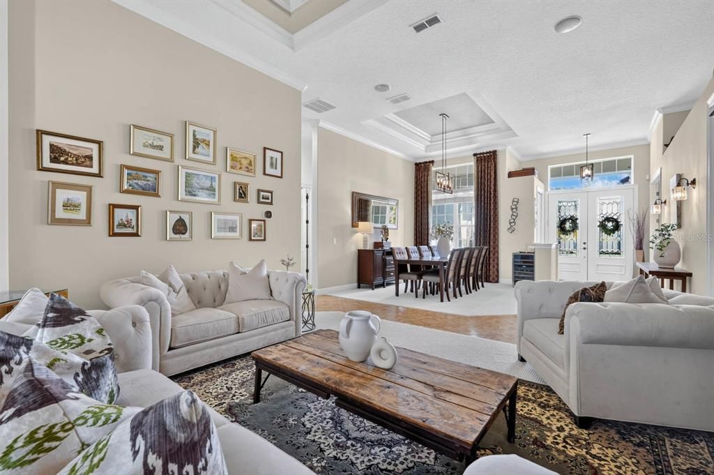 For Sale: $1,100,000 (4 beds, 4 baths, 3887 Square Feet)