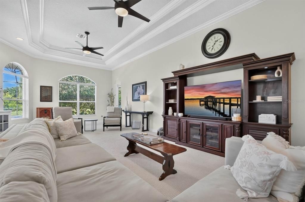 For Sale: $1,100,000 (4 beds, 4 baths, 3887 Square Feet)