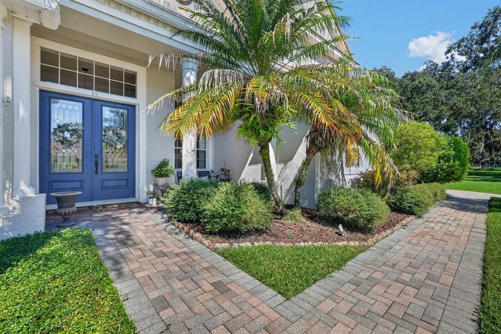 For Sale: $1,100,000 (4 beds, 4 baths, 3887 Square Feet)