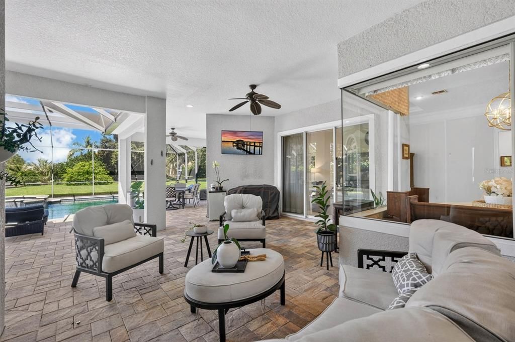 For Sale: $1,100,000 (4 beds, 4 baths, 3887 Square Feet)