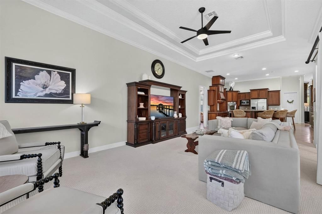 For Sale: $1,100,000 (4 beds, 4 baths, 3887 Square Feet)