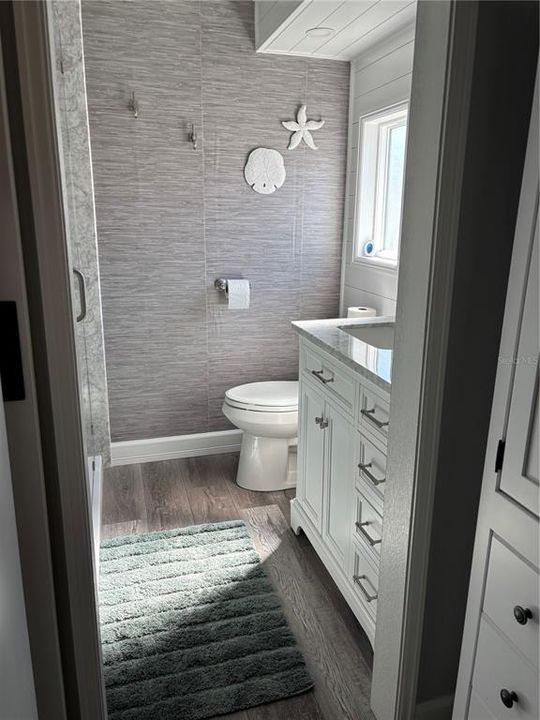 For Sale: $249,000 (2 beds, 2 baths, 1081 Square Feet)