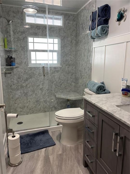 For Sale: $249,000 (2 beds, 2 baths, 1081 Square Feet)