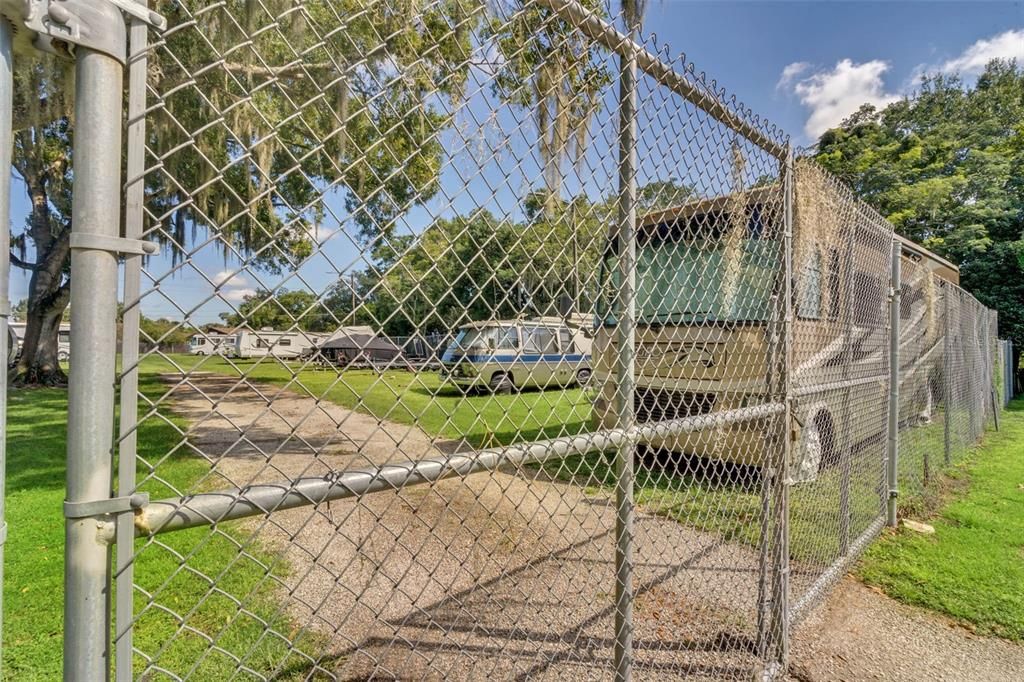 En Venta: $410,000 (3 camas, 2 baños, 1349 Pies cuadrados)