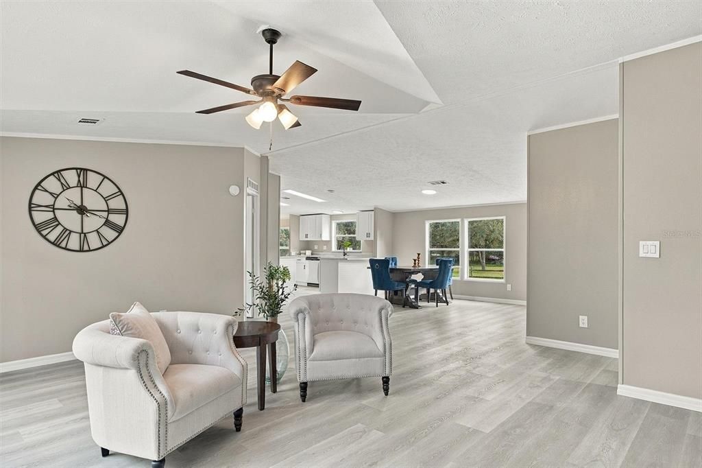 For Sale: $214,950 (4 beds, 2 baths, 2280 Square Feet)
