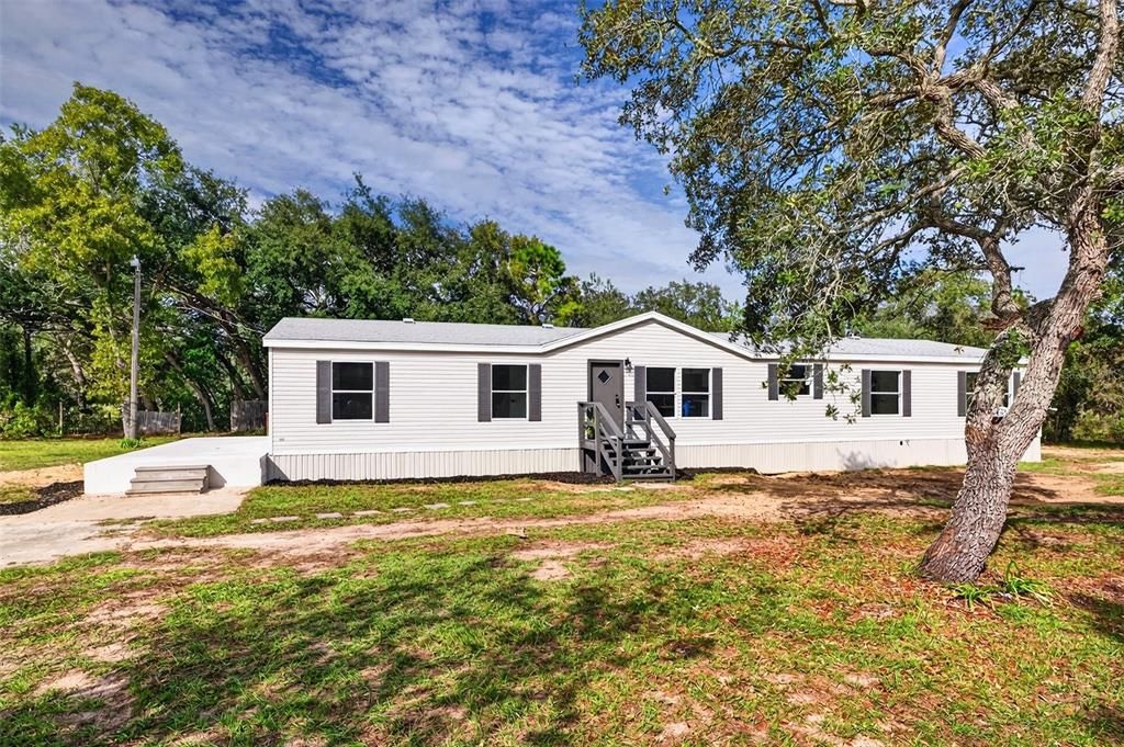 For Sale: $214,950 (4 beds, 2 baths, 2280 Square Feet)