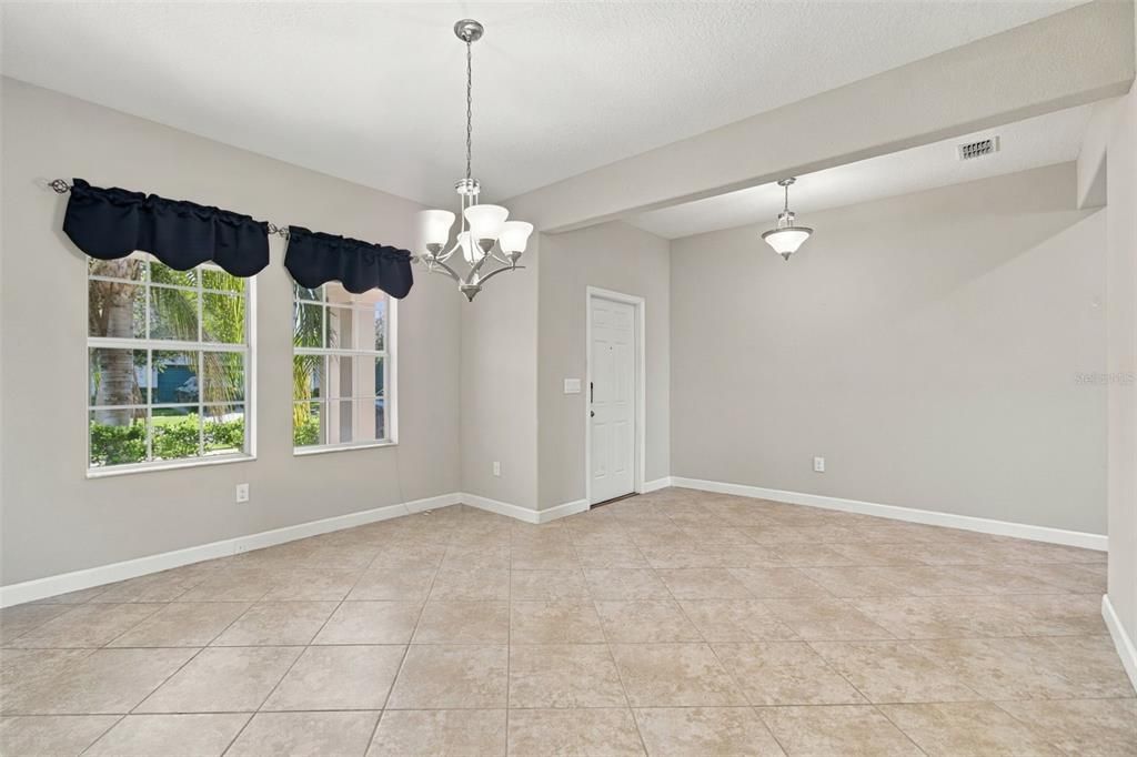 For Sale: $410,000 (4 beds, 2 baths, 2974 Square Feet)
