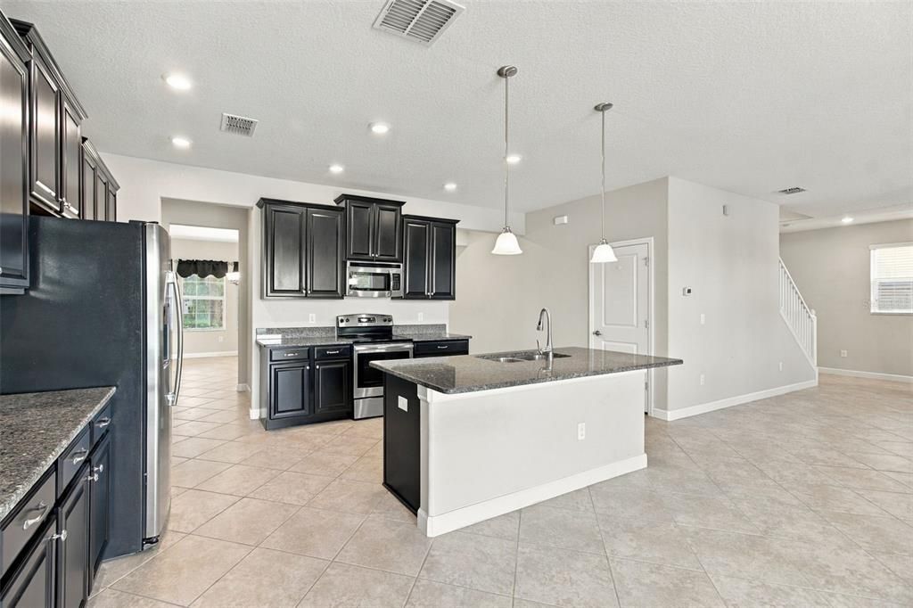 For Sale: $410,000 (4 beds, 2 baths, 2974 Square Feet)