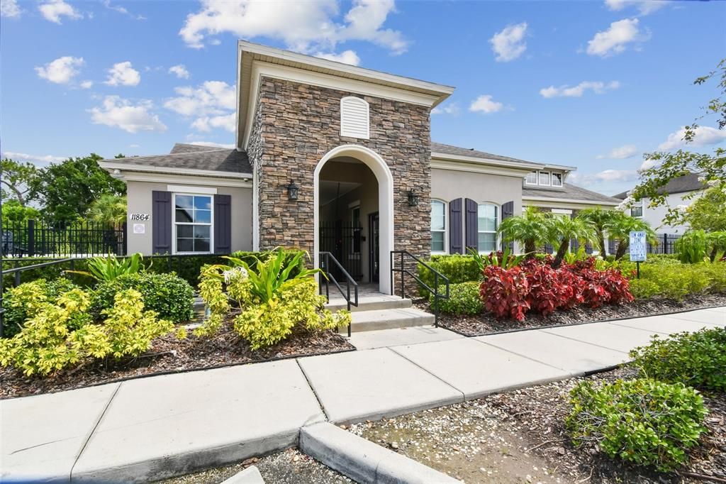 For Sale: $410,000 (4 beds, 2 baths, 2974 Square Feet)