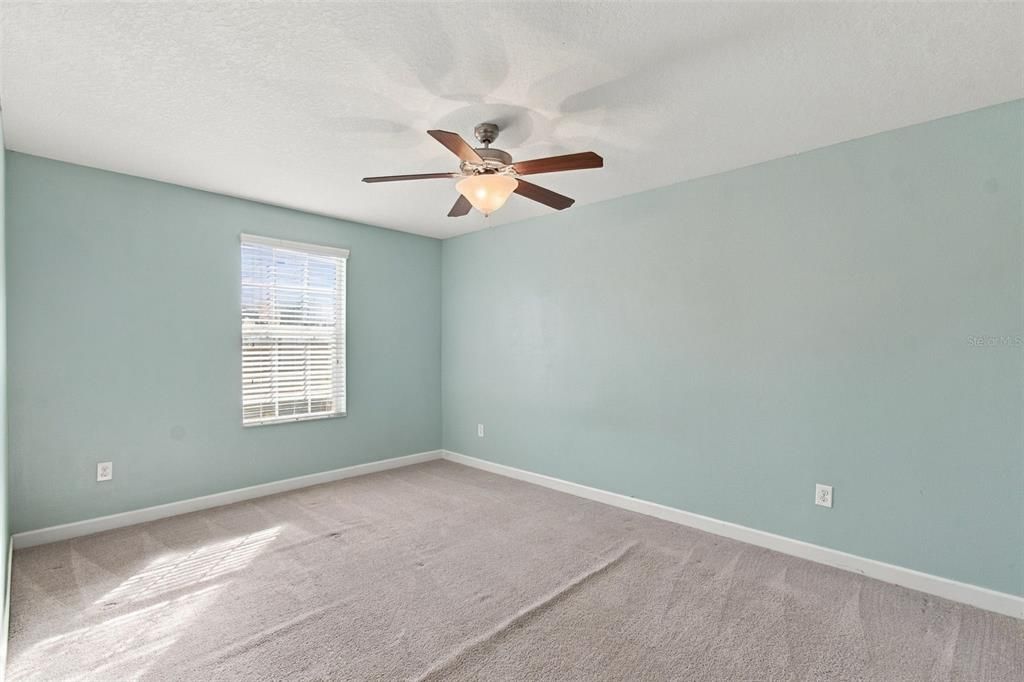 For Sale: $410,000 (4 beds, 2 baths, 2974 Square Feet)