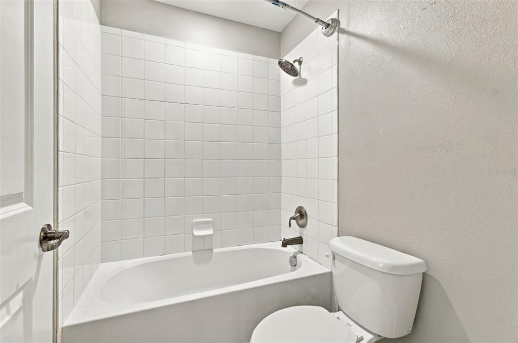 For Sale: $410,000 (4 beds, 2 baths, 2974 Square Feet)