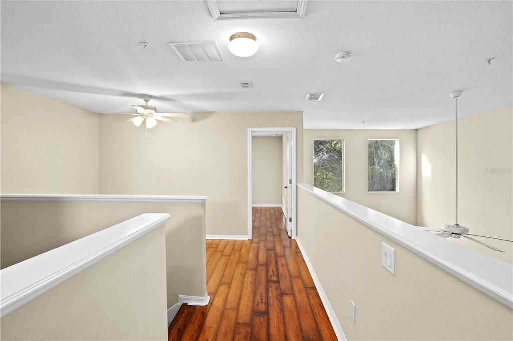 For Sale: $375,000 (3 beds, 2 baths, 1734 Square Feet)