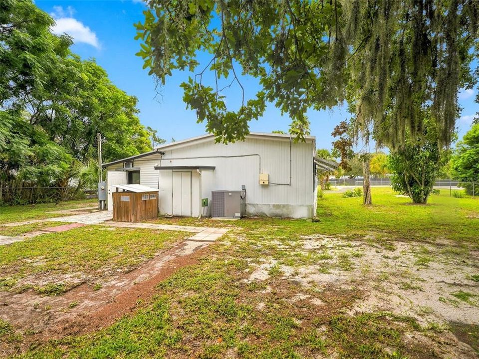 En Venta: $160,000 (3 camas, 3 baños, 960 Pies cuadrados)
