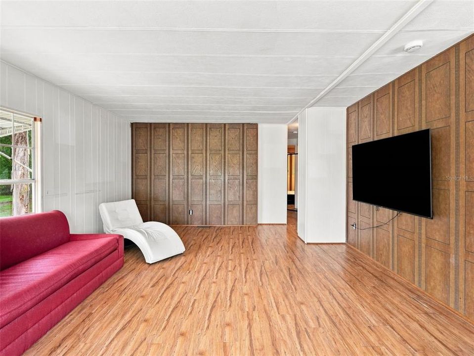 En Venta: $160,000 (3 camas, 3 baños, 960 Pies cuadrados)