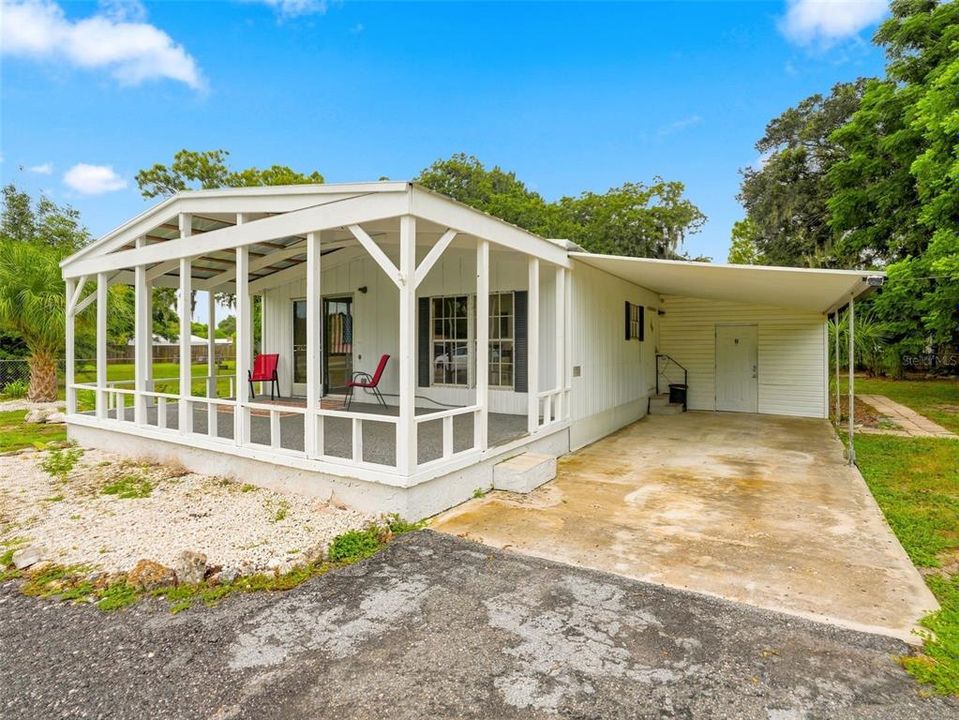 En Venta: $160,000 (3 camas, 3 baños, 960 Pies cuadrados)