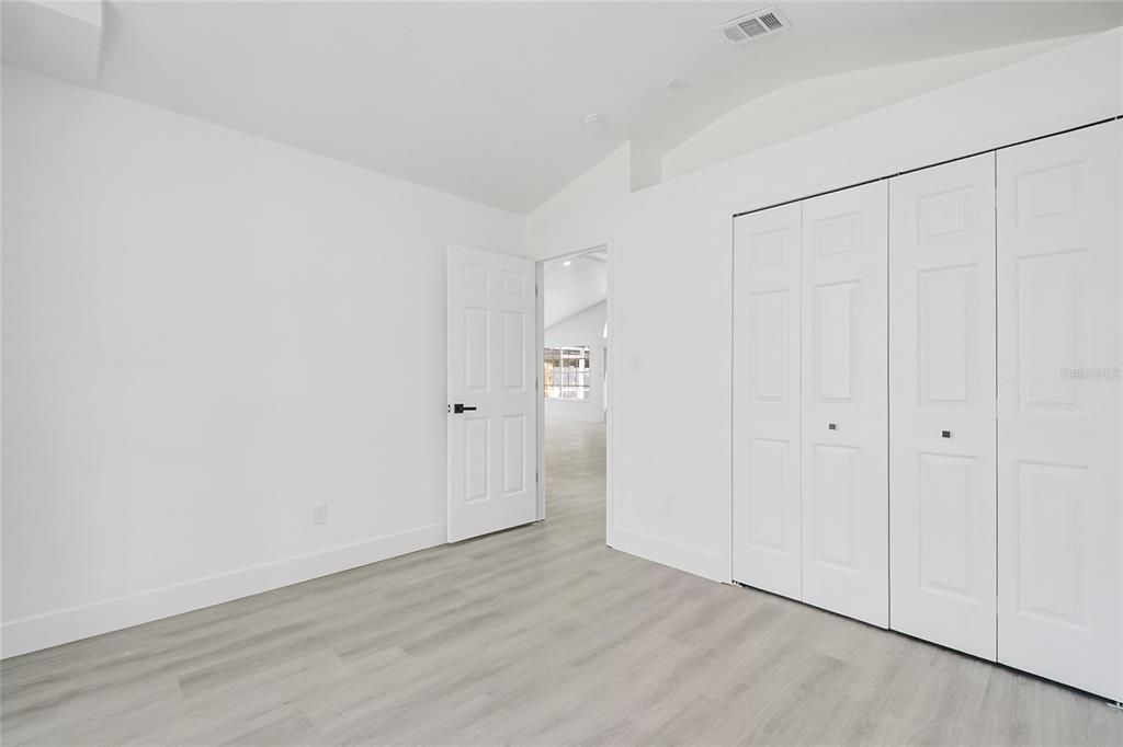 На продажу: $389,987 (3 спален, 2 ванн, 1542 Квадратных фут)