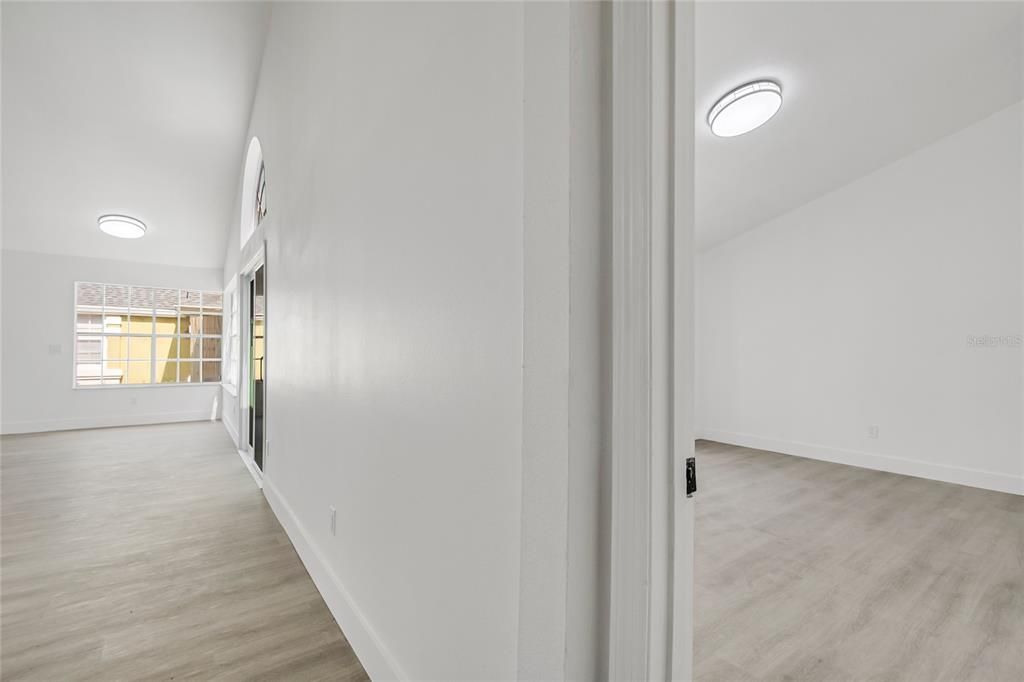 На продажу: $389,987 (3 спален, 2 ванн, 1542 Квадратных фут)