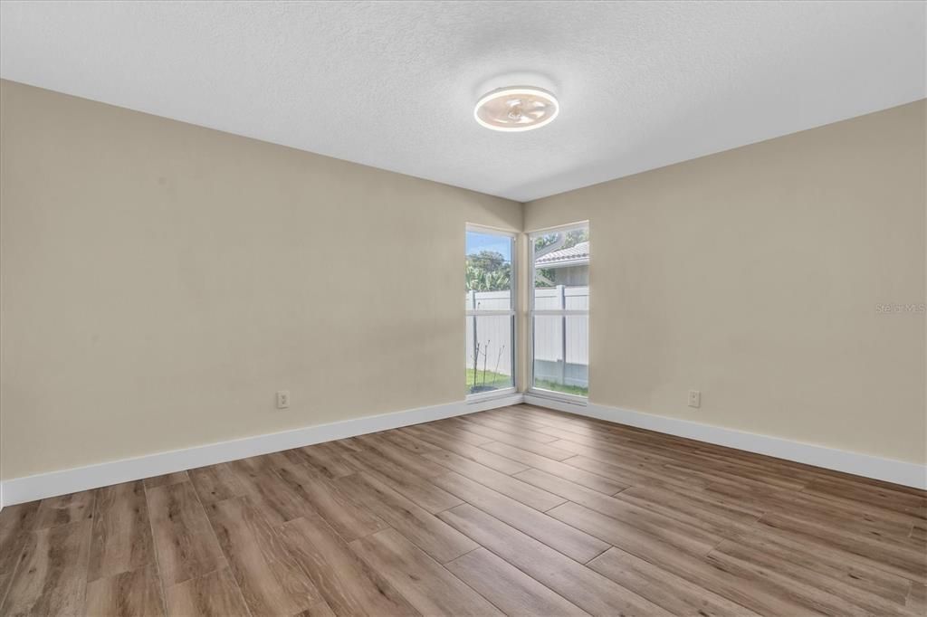 For Sale: $795,000 (4 beds, 2 baths, 2085 Square Feet)