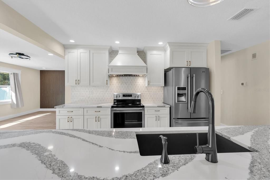 For Sale: $795,000 (4 beds, 2 baths, 2085 Square Feet)