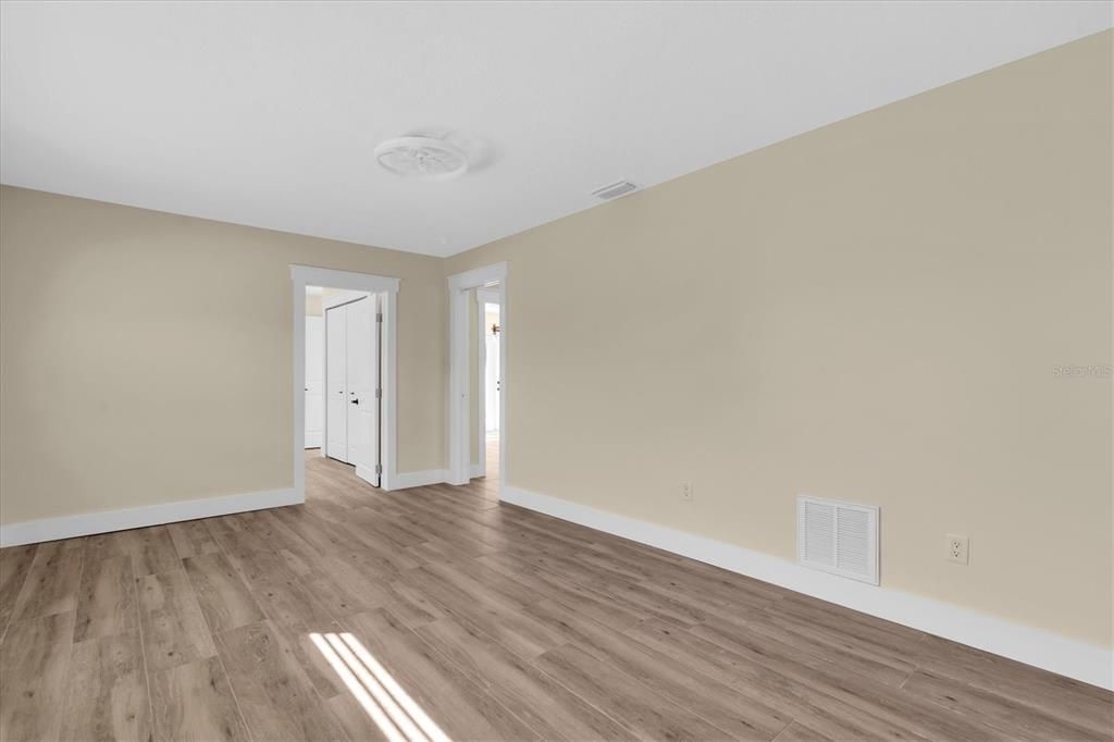 For Sale: $795,000 (4 beds, 2 baths, 2085 Square Feet)