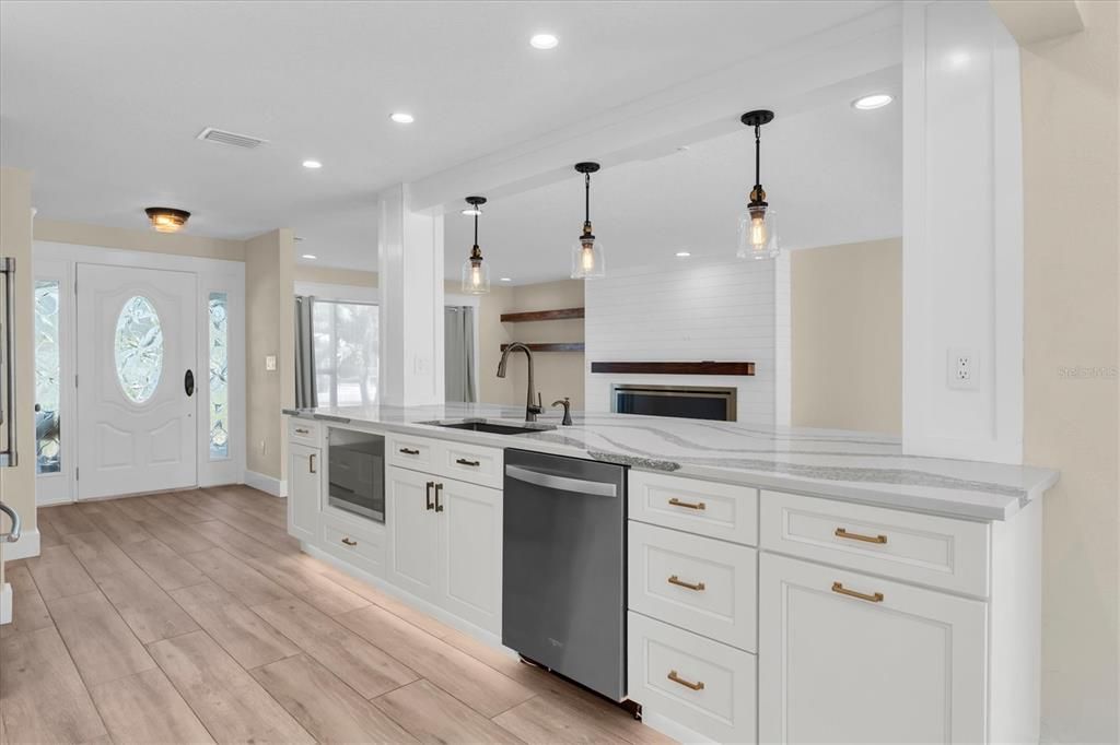 For Sale: $795,000 (4 beds, 2 baths, 2085 Square Feet)