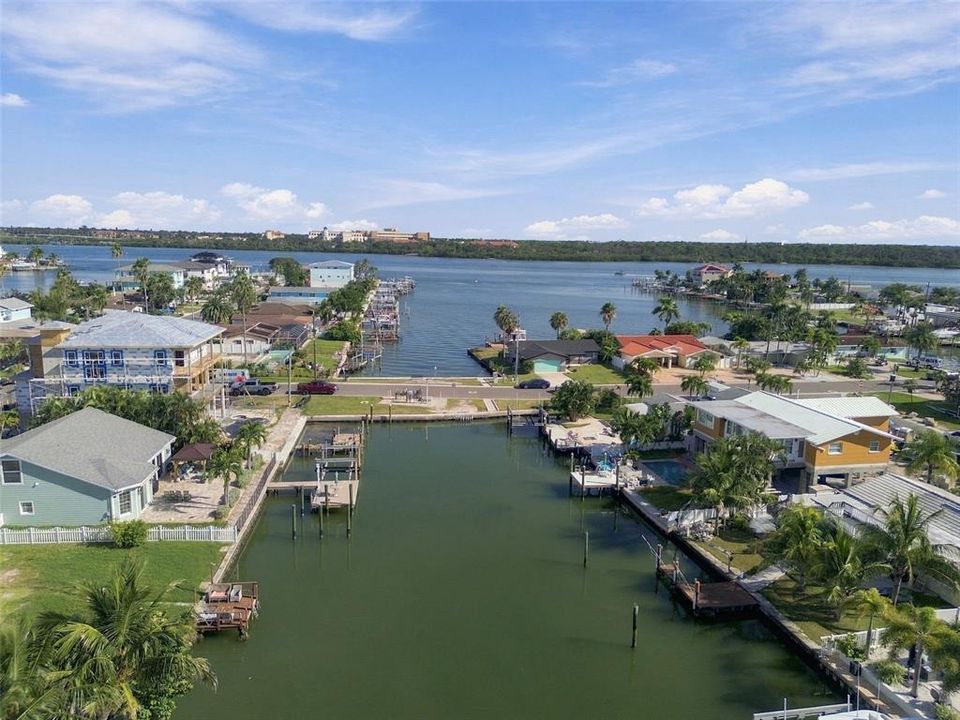 En Venta: $750,000 (0.16 acres)