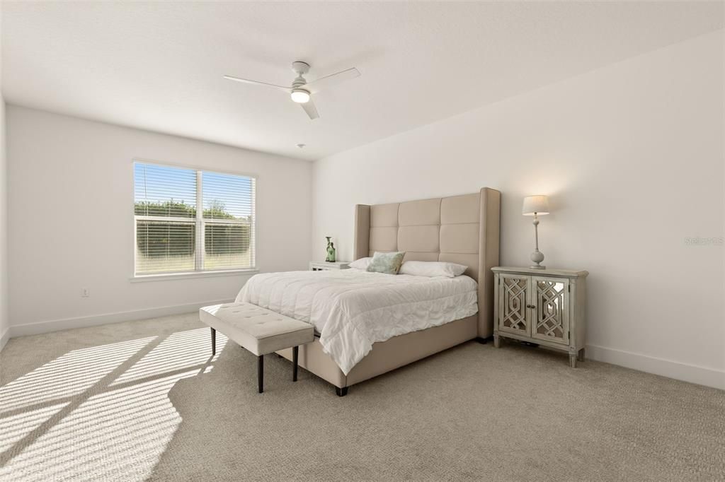 For Sale: $539,000 (3 beds, 3 baths, 2292 Square Feet)