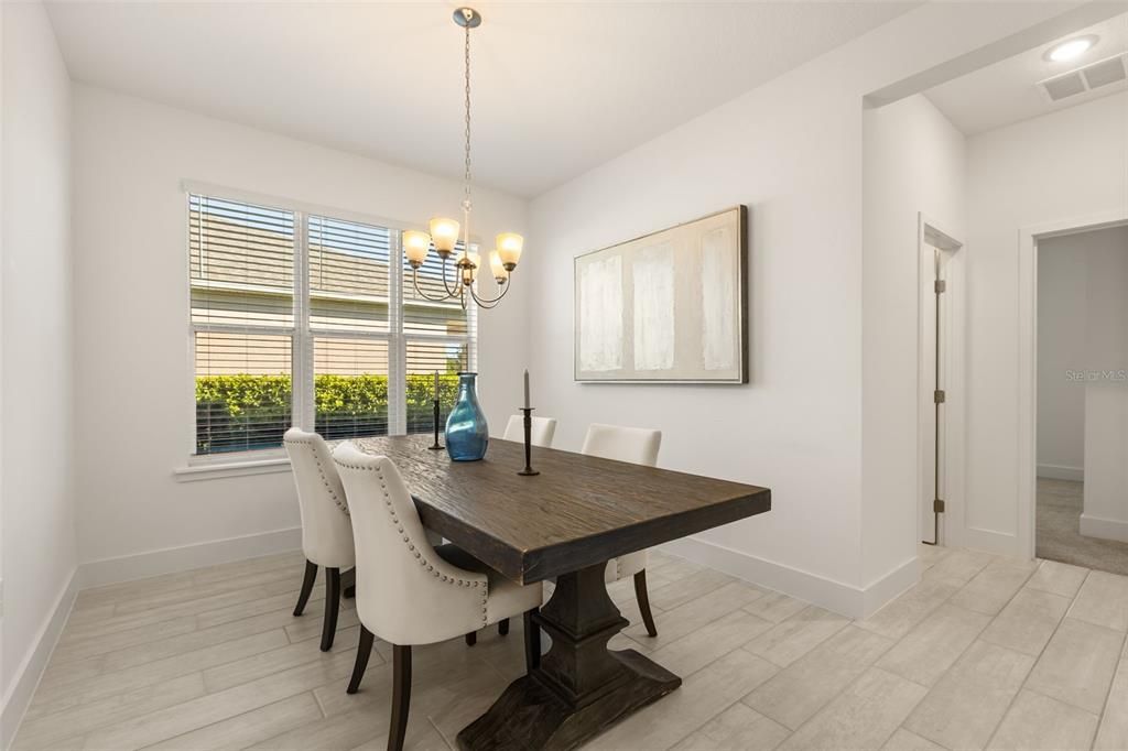 For Sale: $539,000 (3 beds, 3 baths, 2292 Square Feet)
