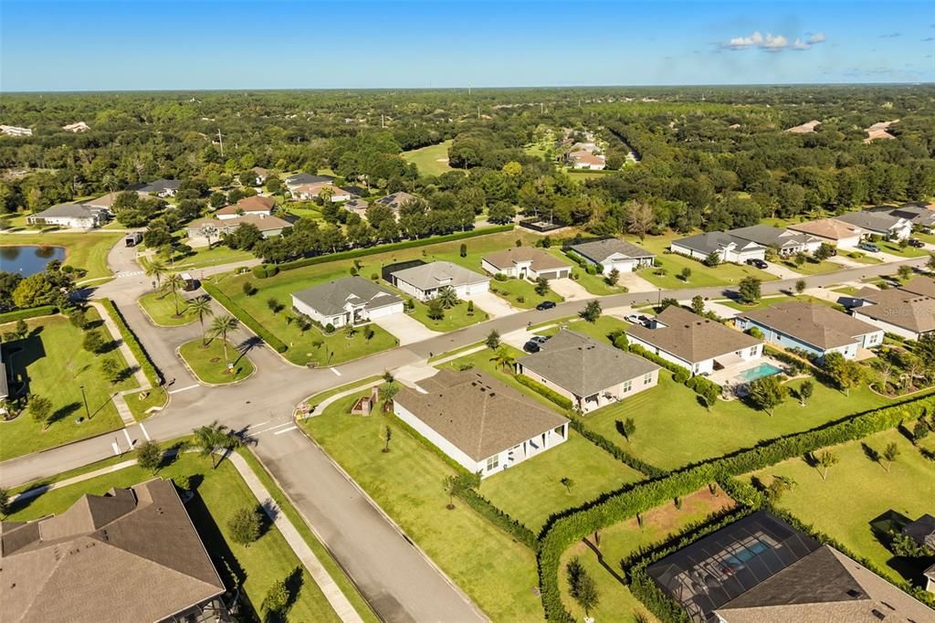 For Sale: $539,000 (3 beds, 3 baths, 2292 Square Feet)