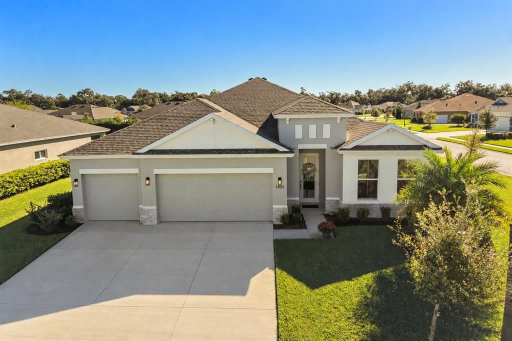 For Sale: $539,000 (3 beds, 3 baths, 2292 Square Feet)