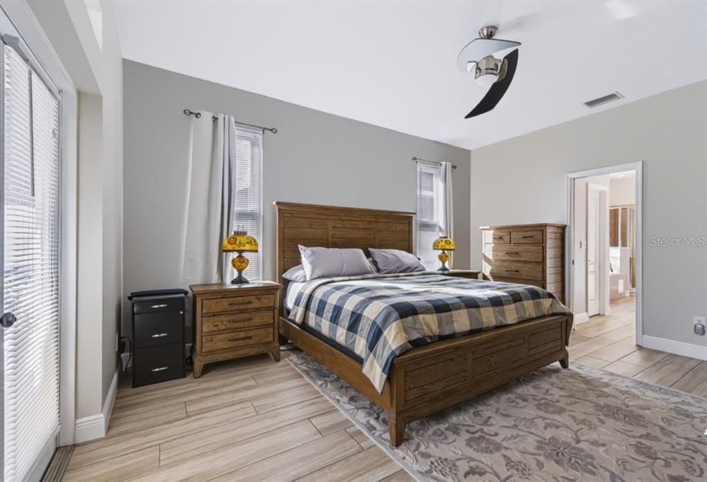 For Sale: $469,000 (4 beds, 2 baths, 2065 Square Feet)