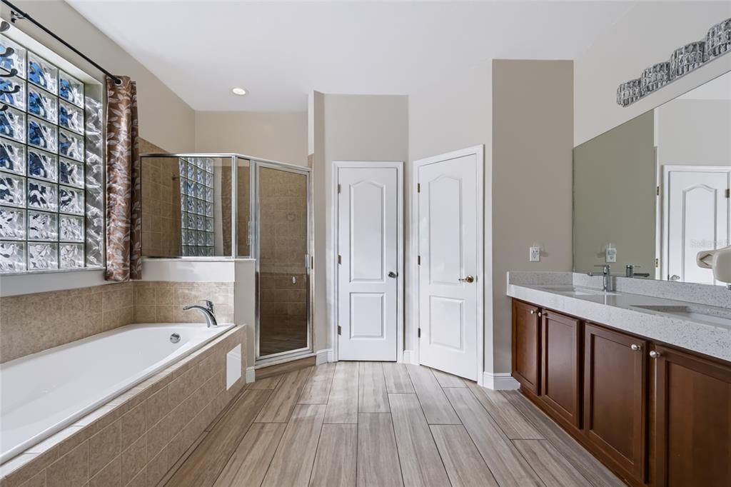 For Sale: $469,000 (4 beds, 2 baths, 2065 Square Feet)