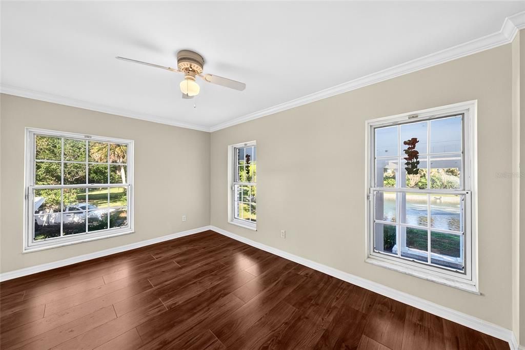 For Sale: $1,995,000 (5 beds, 4 baths, 12084 Square Feet)