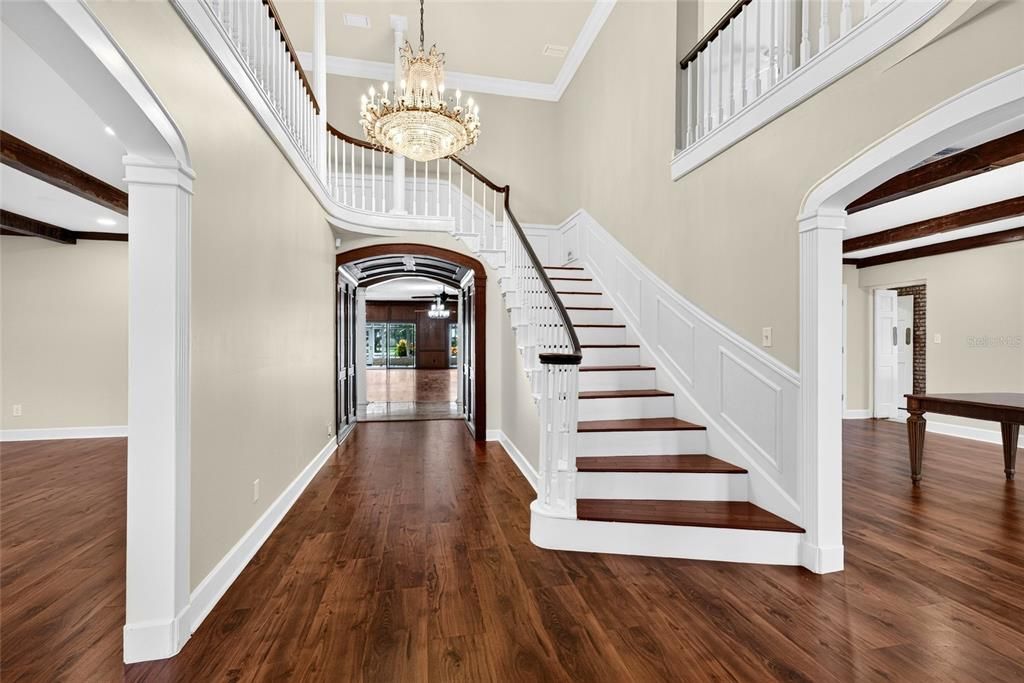 For Sale: $1,995,000 (5 beds, 4 baths, 12084 Square Feet)