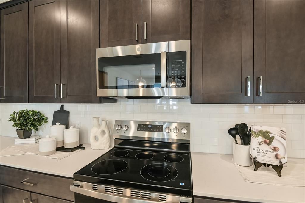 For Sale: $382,997 (4 beds, 3 baths, 2070 Square Feet)