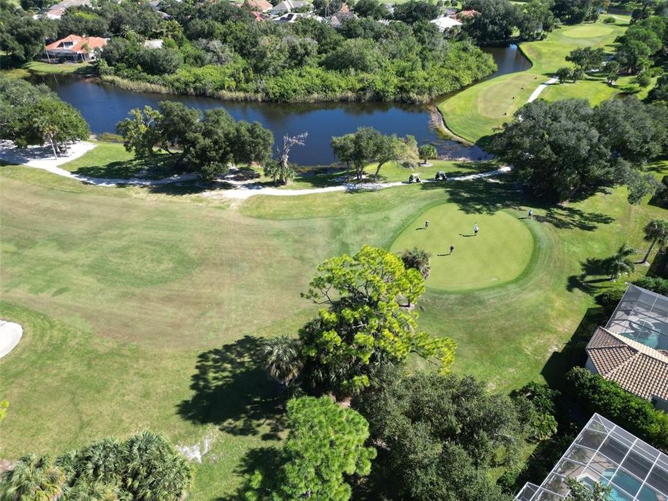 En Venta: $630,000 (3 camas, 2 baños, 2596 Pies cuadrados)