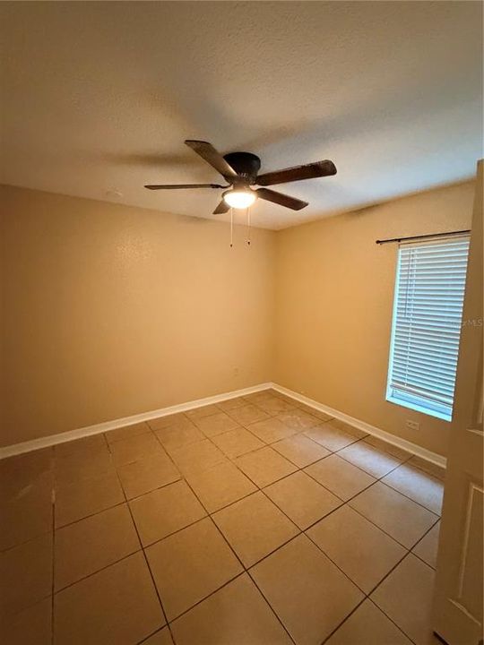 For Rent: $1,850 (3 beds, 2 baths, 1192 Square Feet)