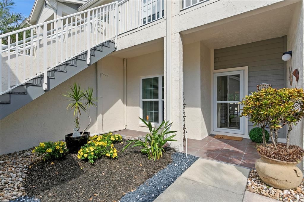 For Sale: $410,000 (2 beds, 2 baths, 1235 Square Feet)