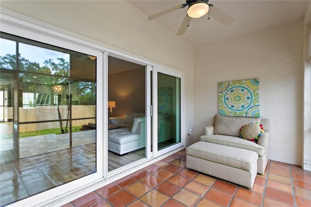 For Sale: $410,000 (2 beds, 2 baths, 1235 Square Feet)